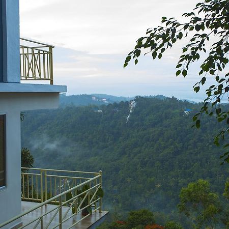 Spice Country Resort Chithirapuram Exteriör bild