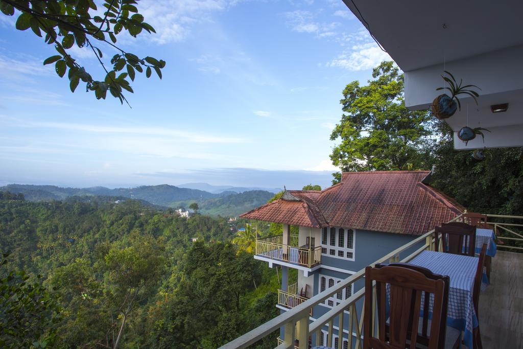 Spice Country Resort Chithirapuram Exteriör bild