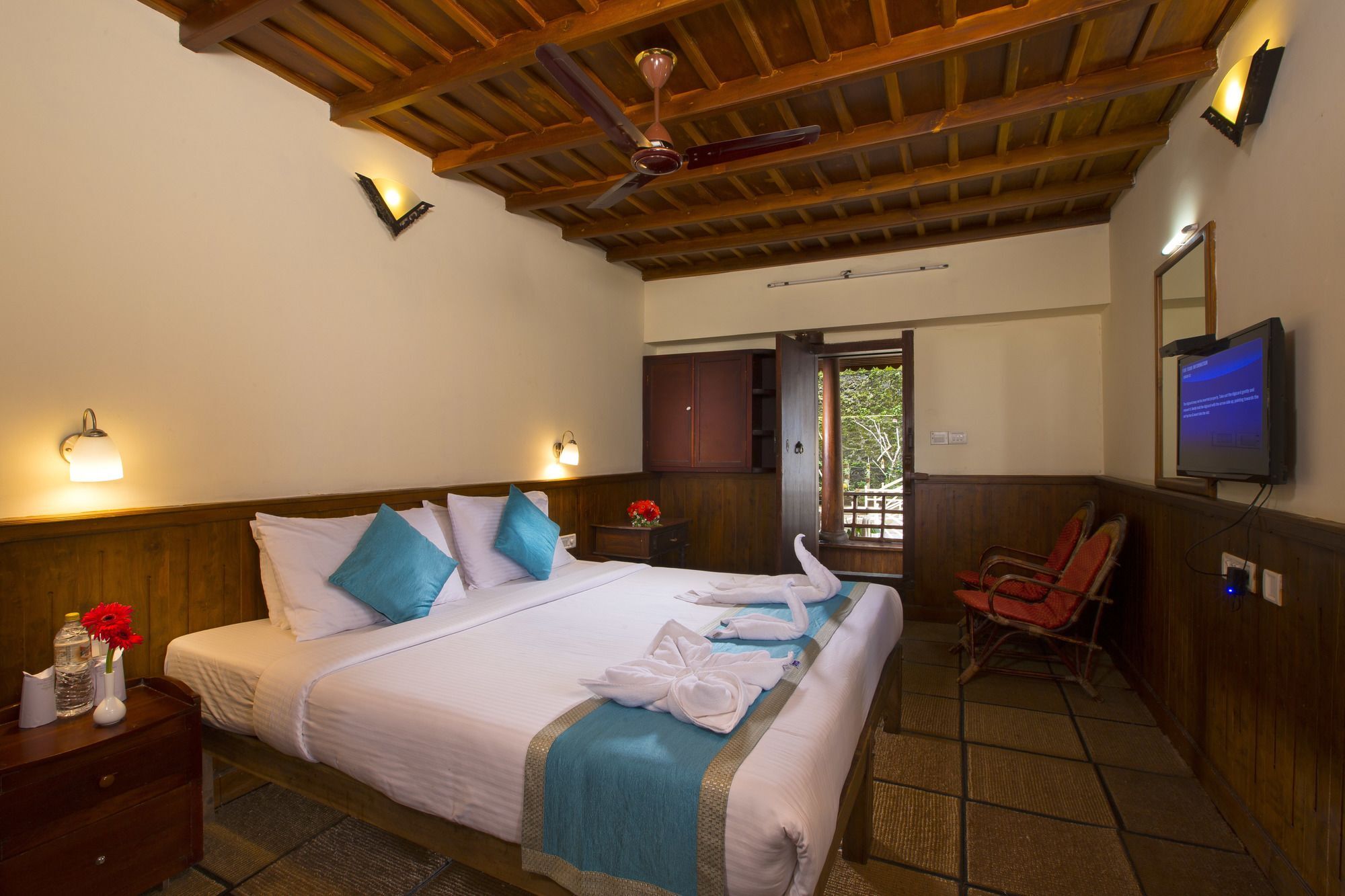 Spice Country Resort Chithirapuram Exteriör bild