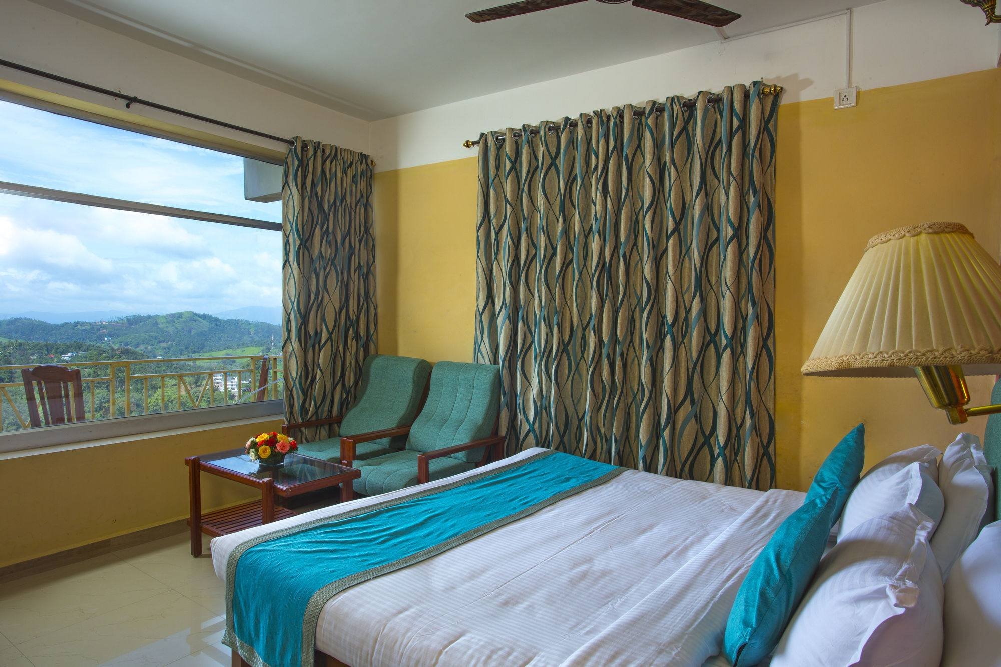 Spice Country Resort Chithirapuram Exteriör bild