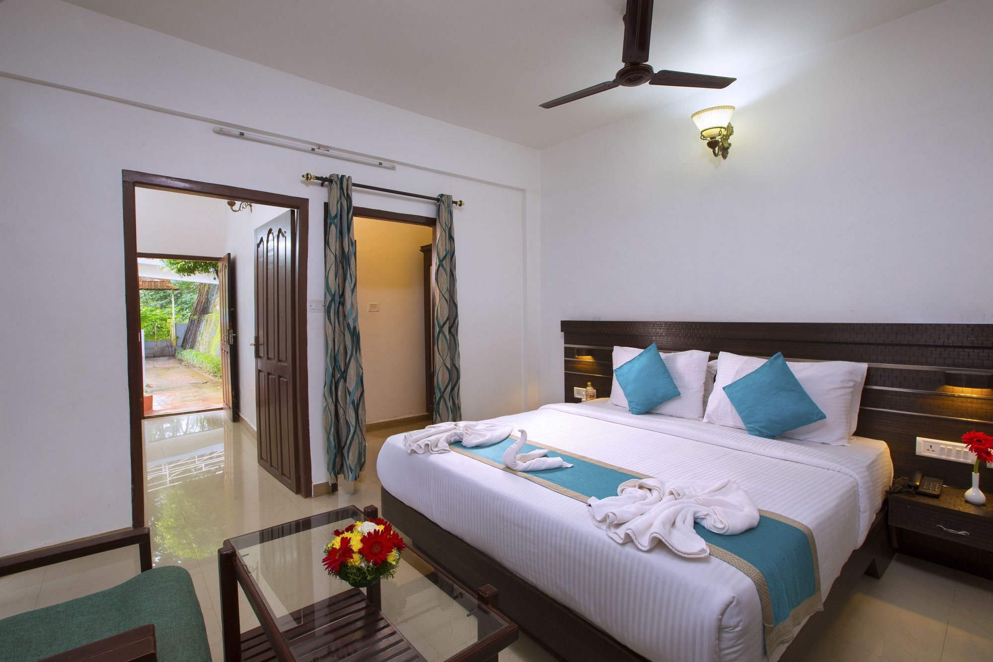 Spice Country Resort Chithirapuram Exteriör bild