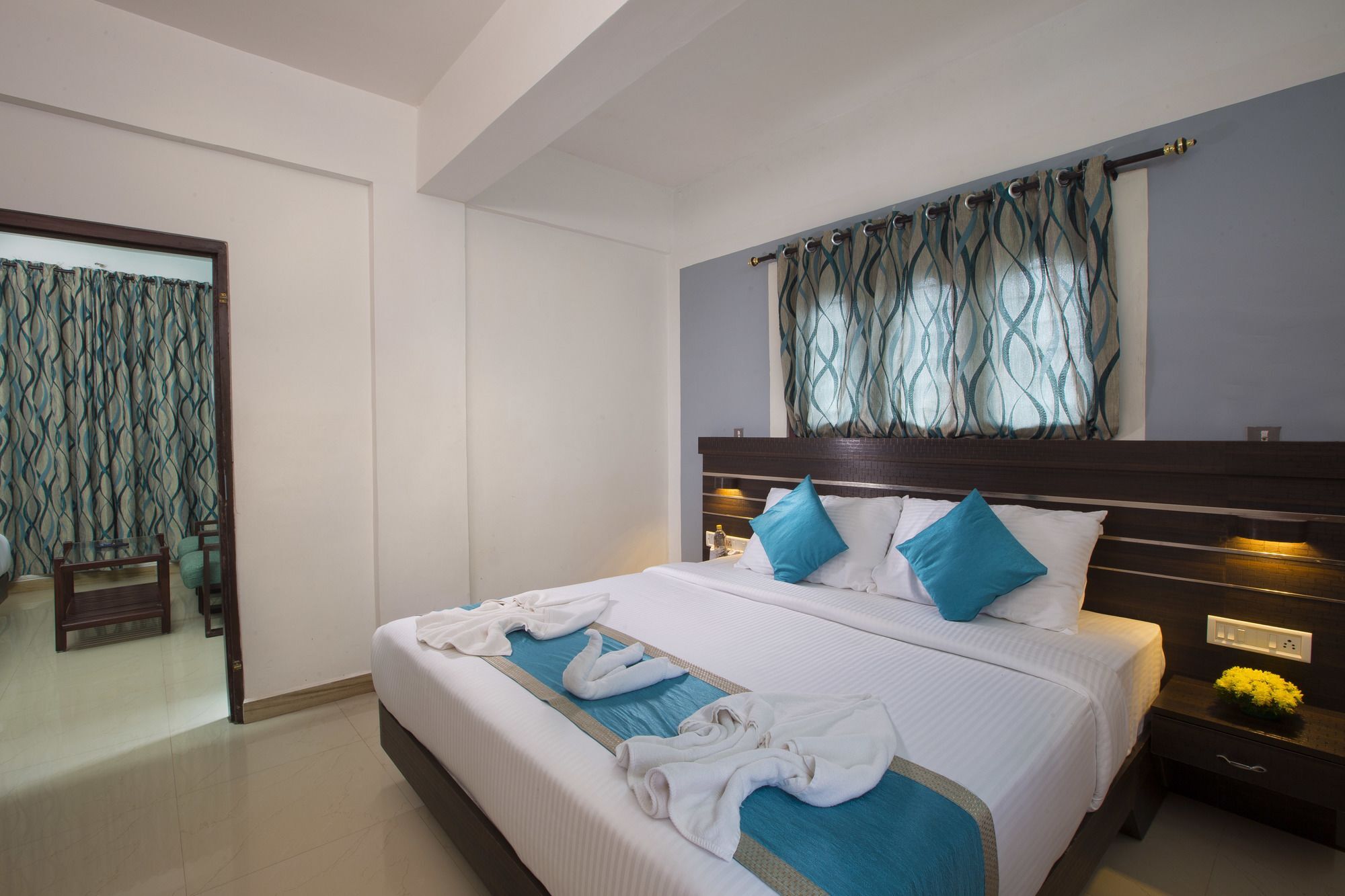 Spice Country Resort Chithirapuram Exteriör bild